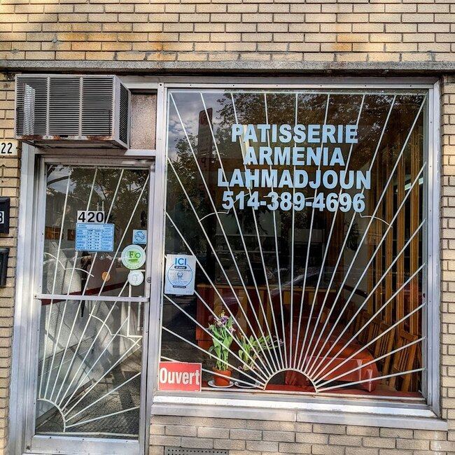 Pâtisserie Armenia - Lahmajoun Montreal - Restaurants près de: H3M3E2