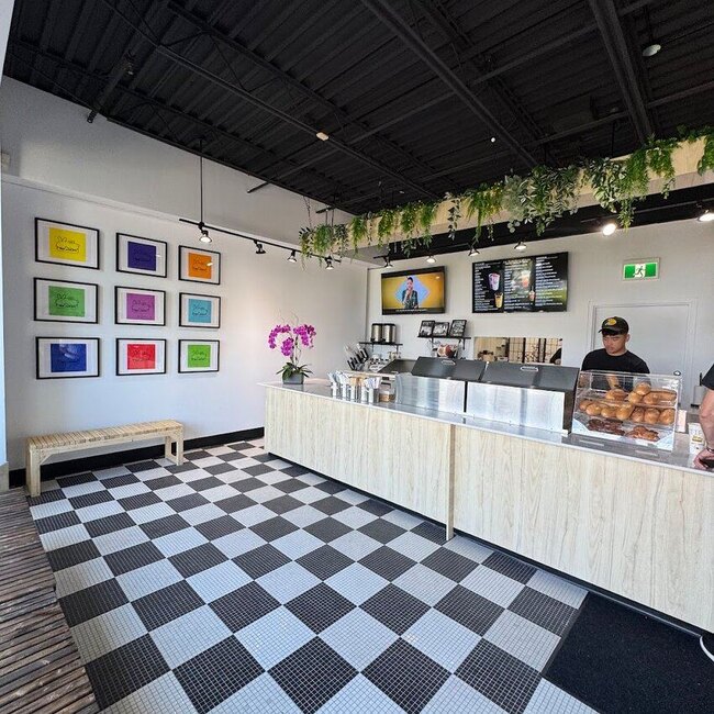 Banh Mi Hanoi Laval Restaurant: Menu, Reviews & Reserve (2026)