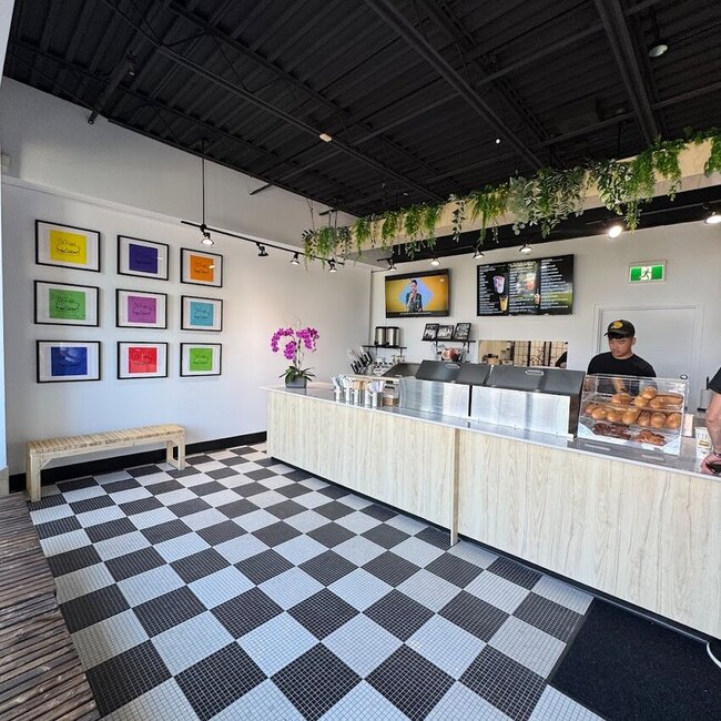 Banh Mi Hanoi - Laval Bubble Tea