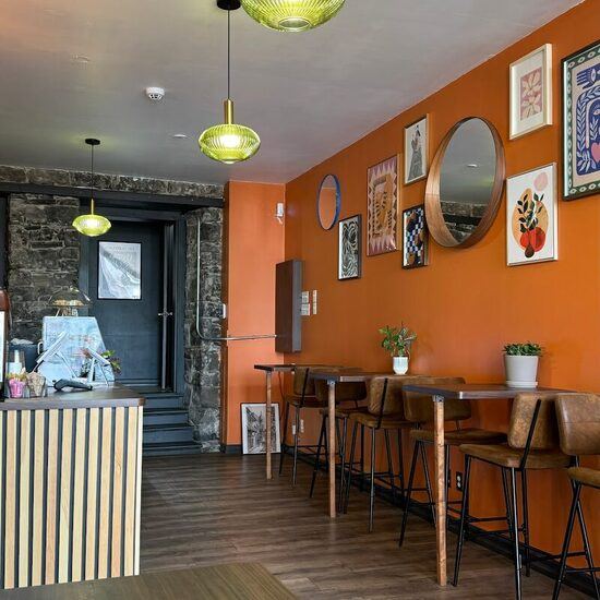 L'orangerie caf&eacute; - Restaurants Burgers, Sandwichs de Qu&eacute;bec