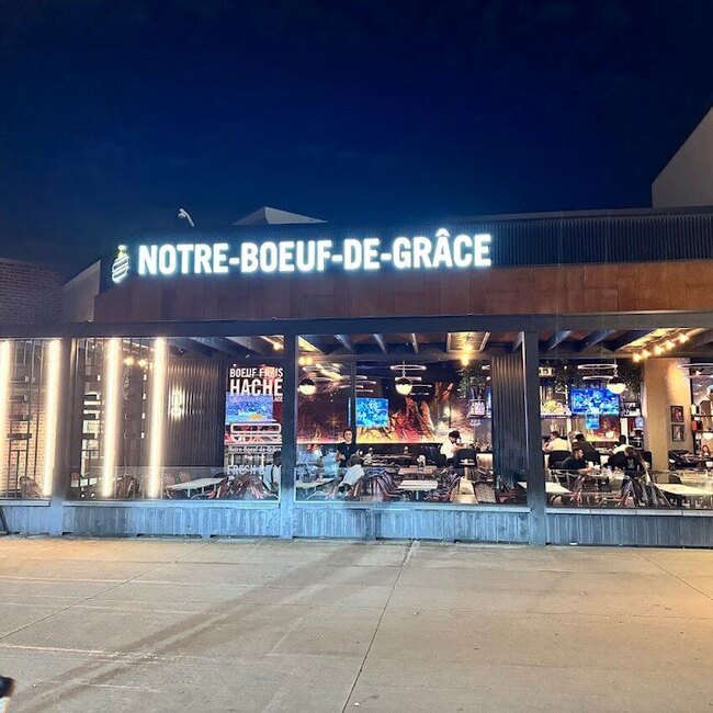 Notre-Boeuf-de-Gr&acirc;ce - Laval Poutine Open Monday