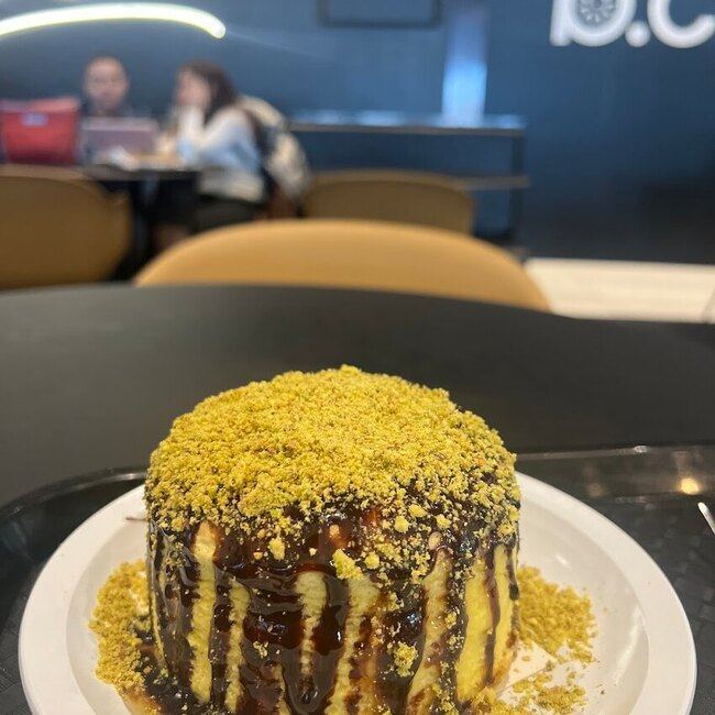 Souffl&eacute; - Restaurants pr&egrave;s de: H4N1J8