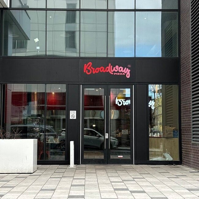 Broadway Pizza - Restaurants de Côte-des-Neiges