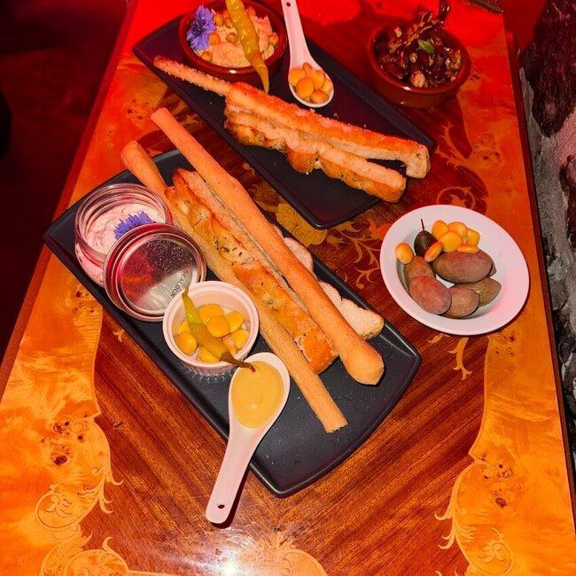 Cappella - Nouveaux restaurants pr&egrave;s de: H3A3G5