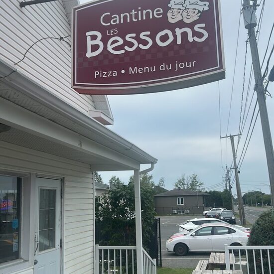 Cantine Les Bessons - Restaurants in Montreal