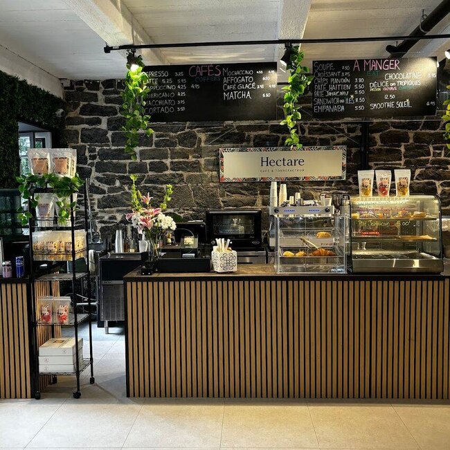 Hectare Café - Restaurants Commande en ligne près de: H3C0B1