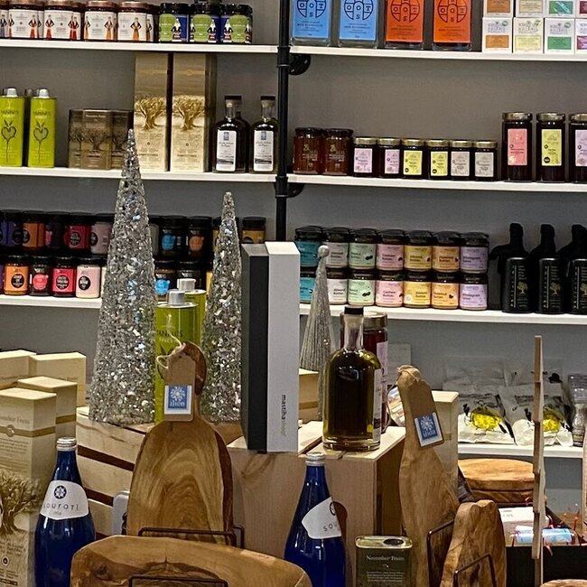 Ilion - Montreal Greek Open Lunch Restaurants