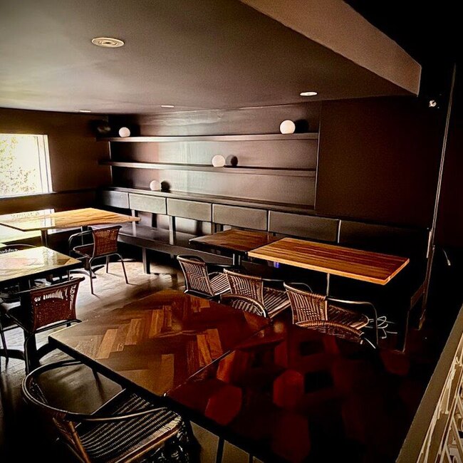 Le Billy - Pizza, Bars Restaurants in Montreal