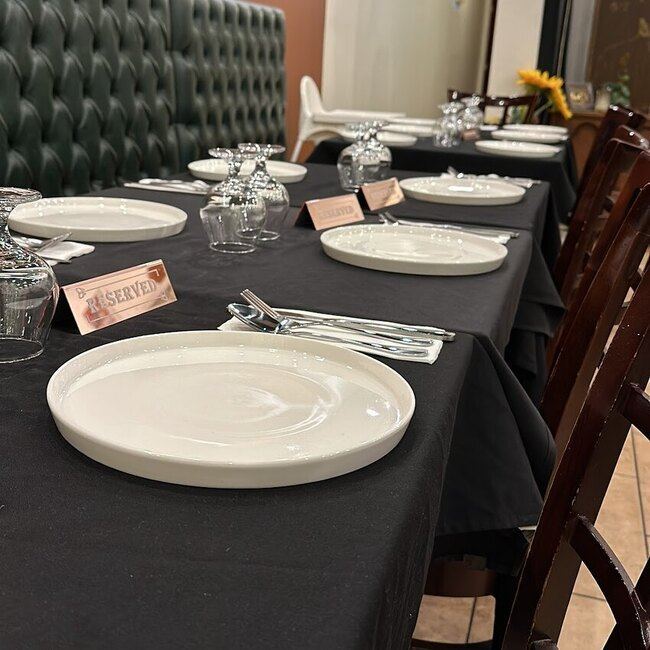 Maison Indienne - Indian House -  Restaurants Near: H9H4B2