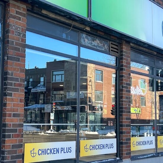 Chicken Plus + - Restaurants de Montréal