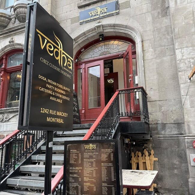 Restaurant Vedha - Restaurants Brunch pr&egrave;s de: H2Y1V2