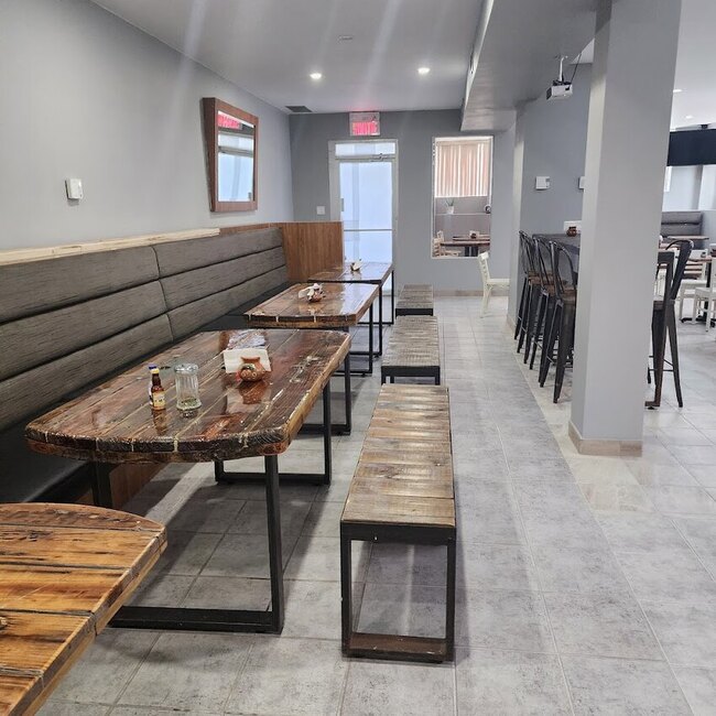 Coraz&oacute;n de M&eacute;xico - Montreal Bakeries, Mexican Open Now Restaurants