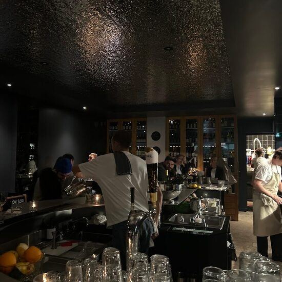 La Cave du Parapluie - Restaurants in Montreal