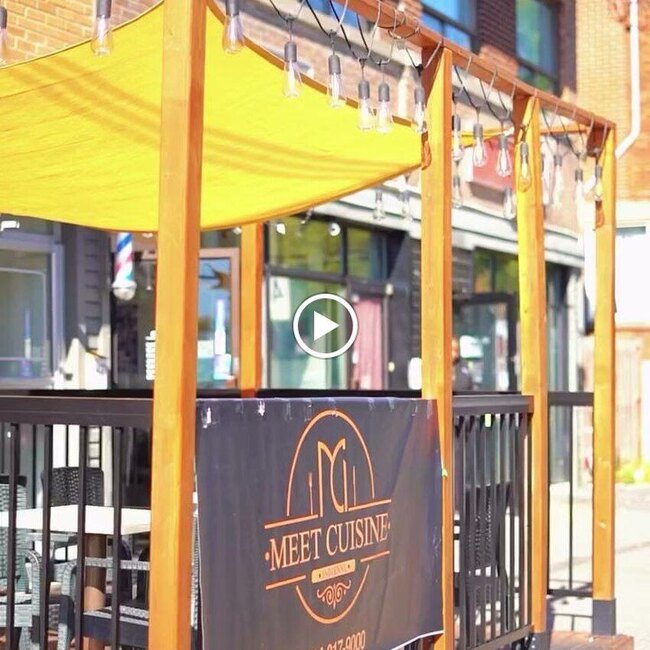 Meet Cuisine Indienne - Montreal Indian, Canadian Restaurants