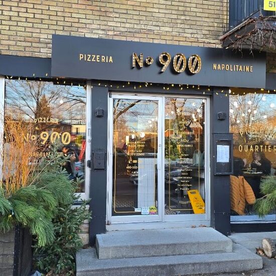 Pizzéria NO.900 - Restaurants in Montreal