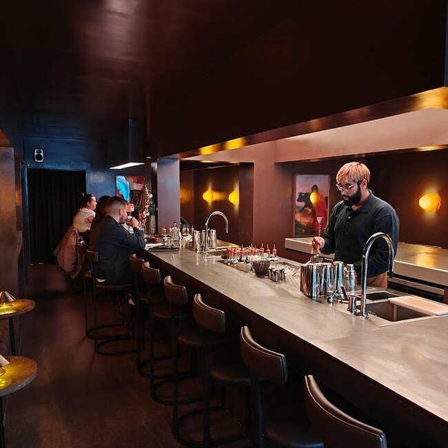 Bar Numero - Pizza, Bars Restaurants in Montreal