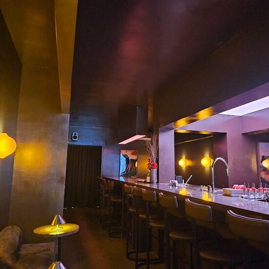 Bar Numero - Restaurants Hawaiens, Bars de Montréal