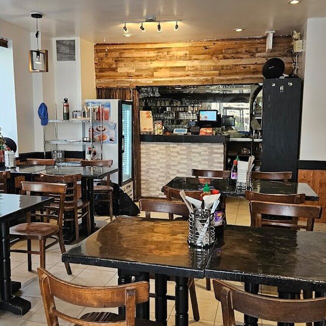 Bonjour Pho -  Restaurants Near: H4A1H5