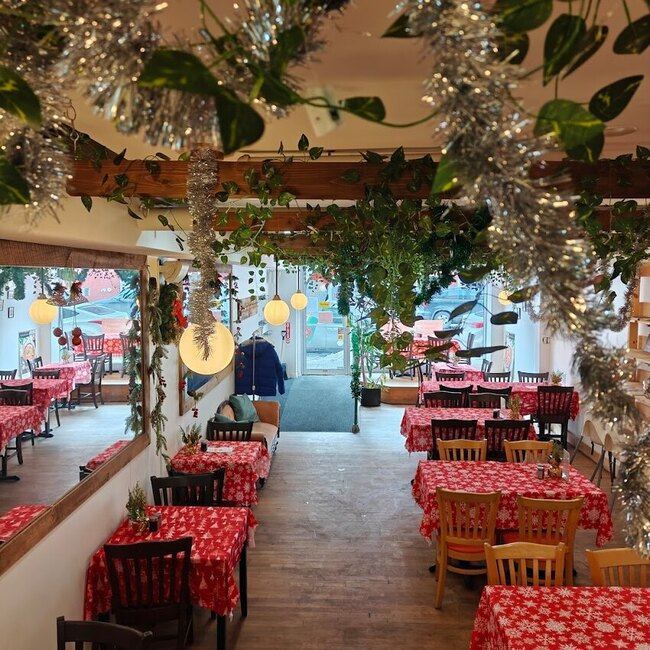 Cuisine Hongroise Montreal - Restaurants Ouverts midi Mile-End