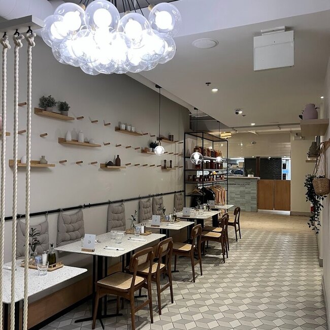 Eggstatic - Restaurants pr&egrave;s de: H3H2M2