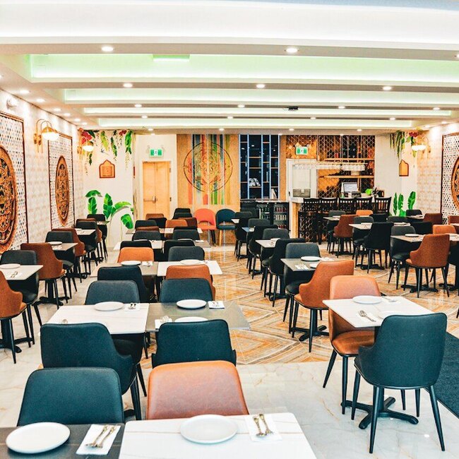 Gujarat Palace - Restaurants Indiens, Indon&eacute;siens pr&egrave;s de: H2V4E9