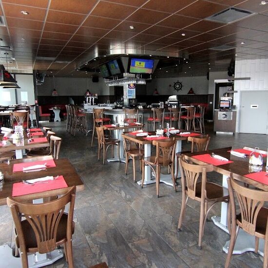 Au Pavillon Noir - Restaurants in Quebec open late