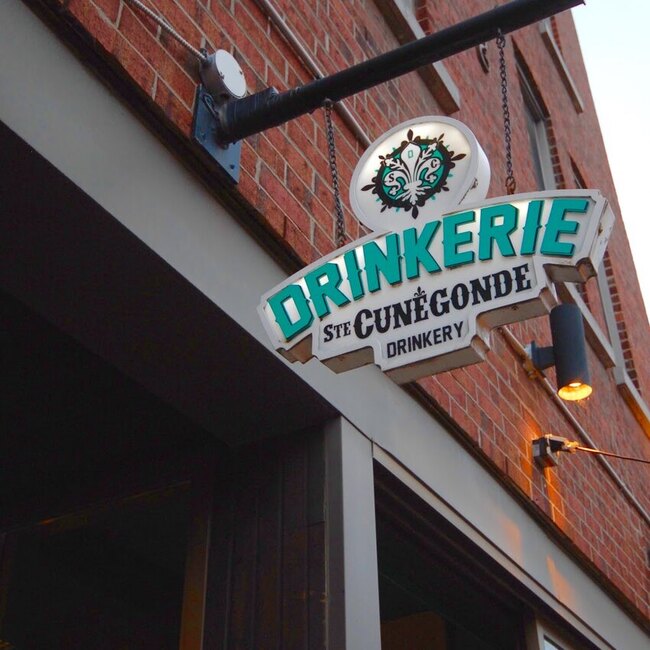 Drinkerie Ste-Cun&eacute;gonde - Bars Ouverts pour souper Montr&eacute;al