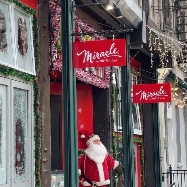 Miracle sur Saint-Paul - Restaurants près de: H3C1V6