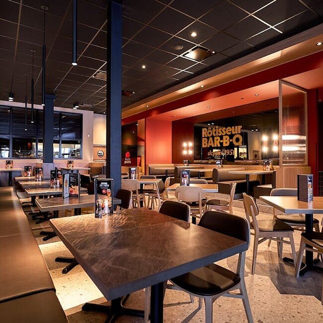 R&ocirc;tisserie St-Hubert - Restaurants pr&egrave;s de: H7T3C2