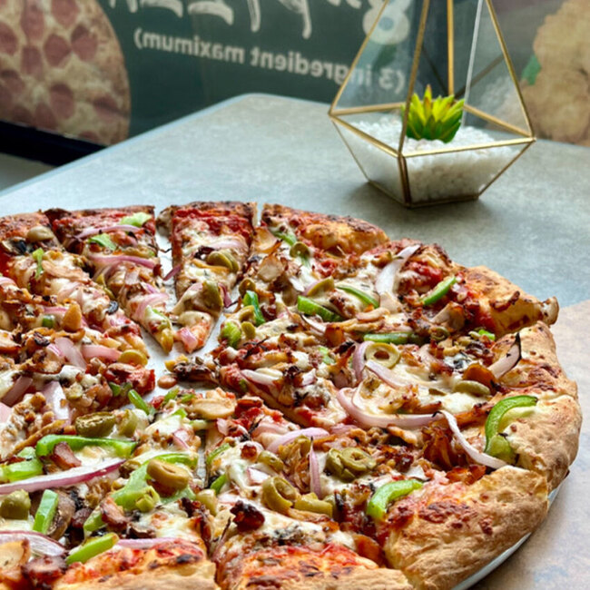 La Station Pizza - Restaurants Poutines, Casse-Croutes Ouverts dimanche Laurentides (Rive-Nord)