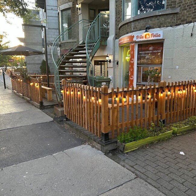 Frite O Folie - Poutine, American Restaurants Near: H2V4E6