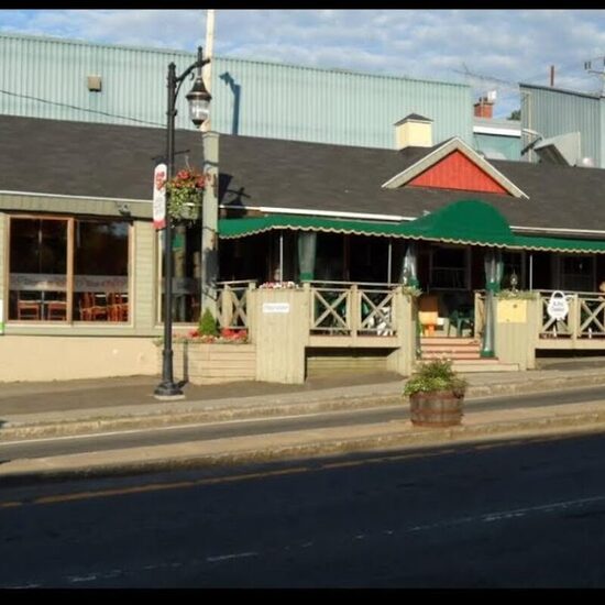 Au petit chaudron - Restaurants in Montreal