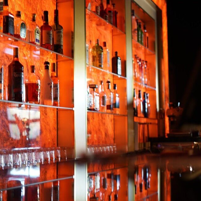 Divino Ristorante - Restaurants Near: J0P1H0