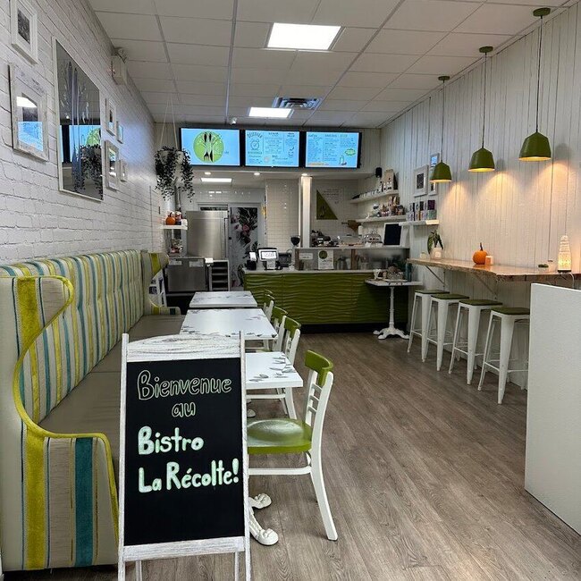 Bistro La R&eacute;colte - Restaurants pr&egrave;s de: J7E2A6