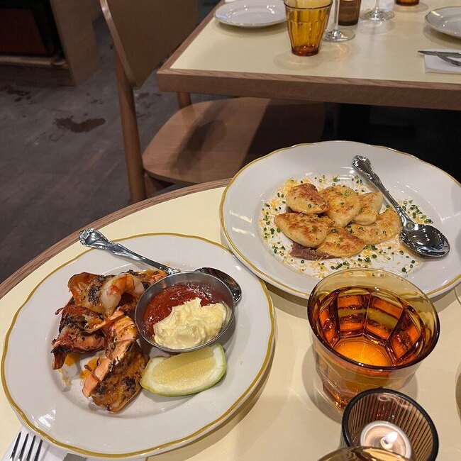 Arthurs Dinette - Restaurants pr&egrave;s de: H4A1E2