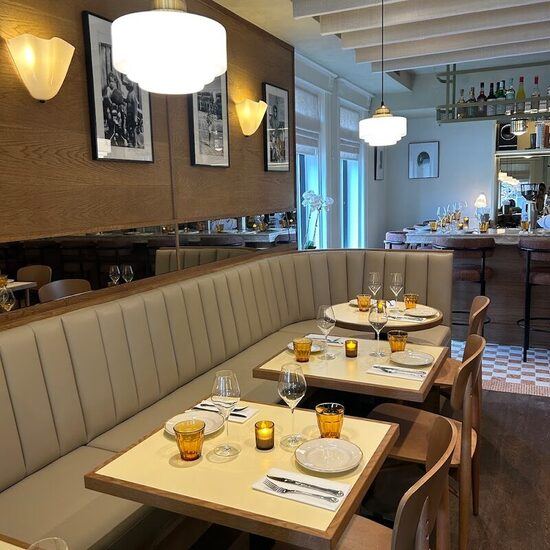 Arthurs Dinette - Delivery Restaurants in Montreal