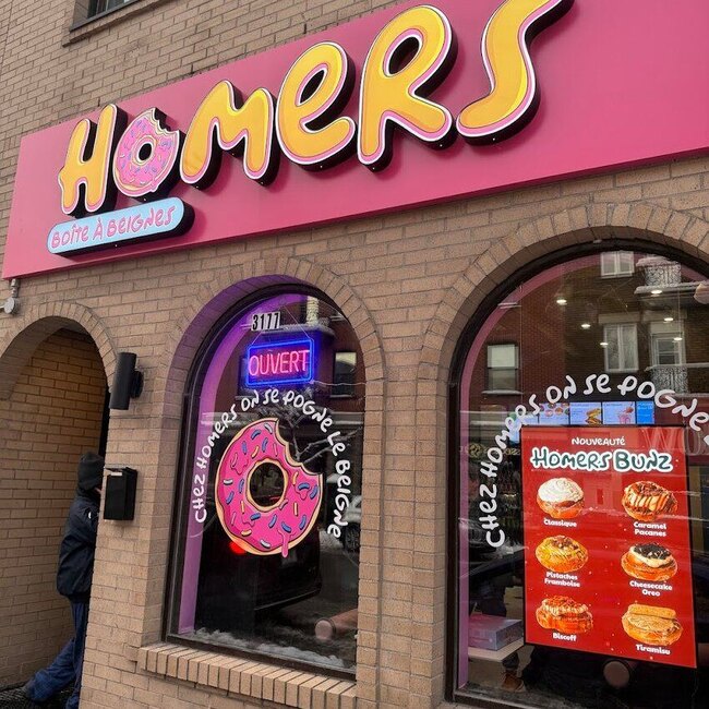 Homers Bo&icirc;te &agrave; Beignes - Restaurants pr&egrave;s de: H4A1V2
