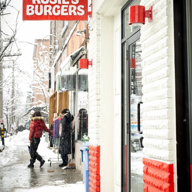 Rosie's Burgers - BBQ, Modern British, Poutine Restaurants Near: H2V4E4