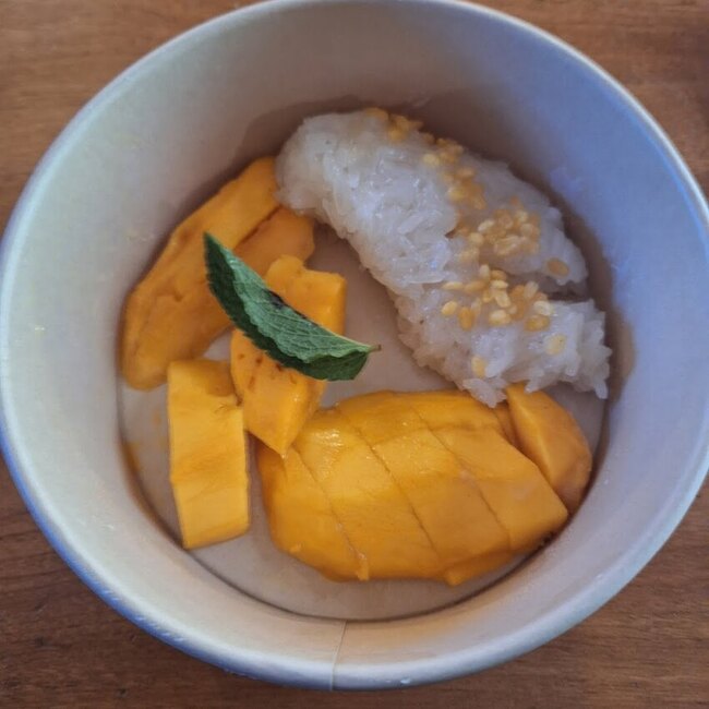 Ahan Tha&iuml; Restaurant 