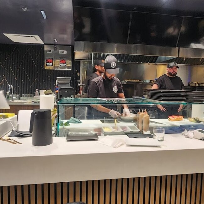 Le Coin Sushi & Burger Bar -  Restaurants Near: H3S2A8