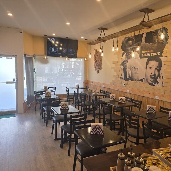 Havana Restaurant - Restaurants pr&egrave;s de: H2A1E8