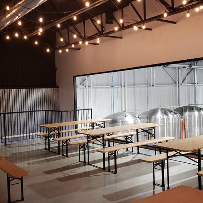 L'Espace Public - Brasseurs de Quartier / Brewery -  Restaurants Near: H1W1E7