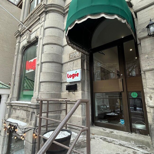 Pizza Logie Restaurant