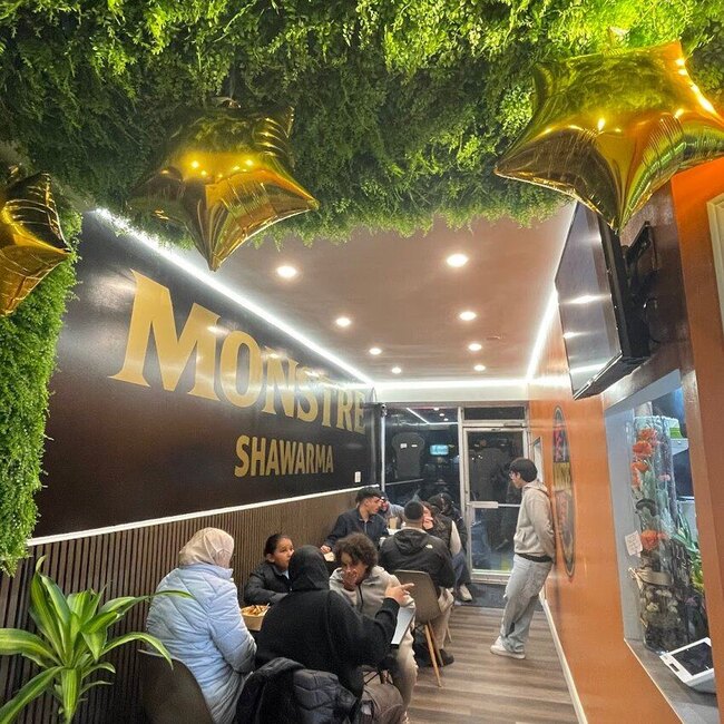 Monstre Shawarma - Restaurants pr&egrave;s de: H7E2B8