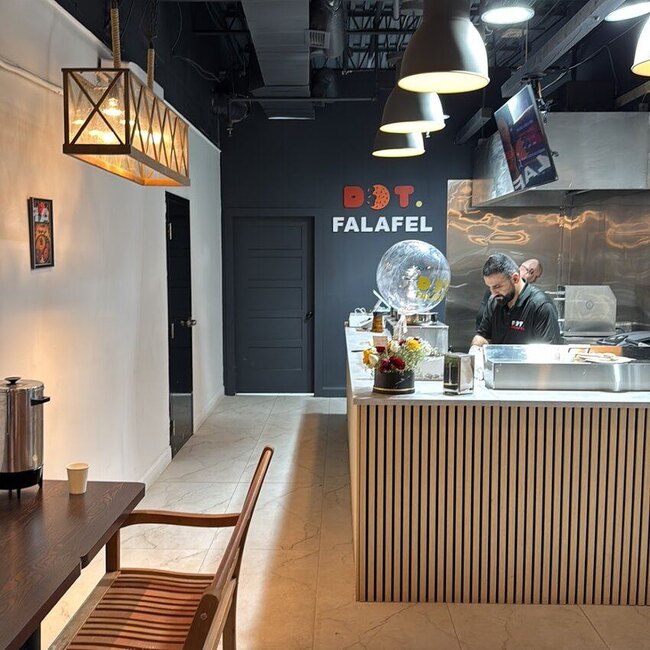 Dot.Falafel - Middle Eastern, Breakfast Restaurants in Brossard