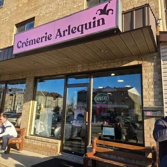Crémerie Arlequin - Ice Cream in Montreal