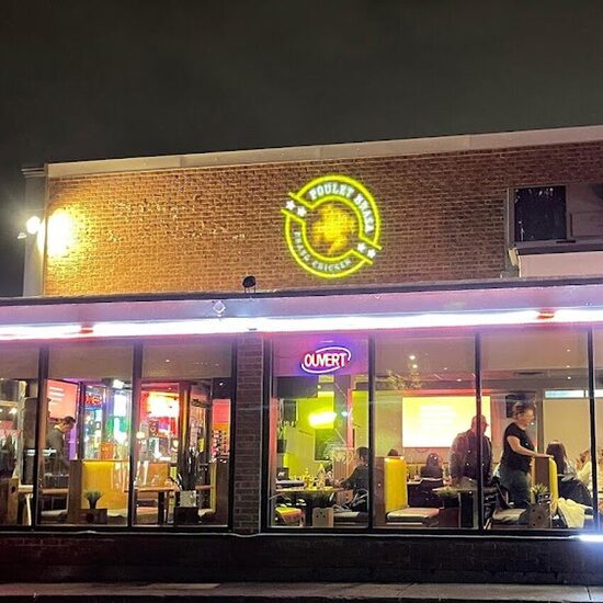 Poulet Brasa - Delivery Restaurants Near: J4H1M9