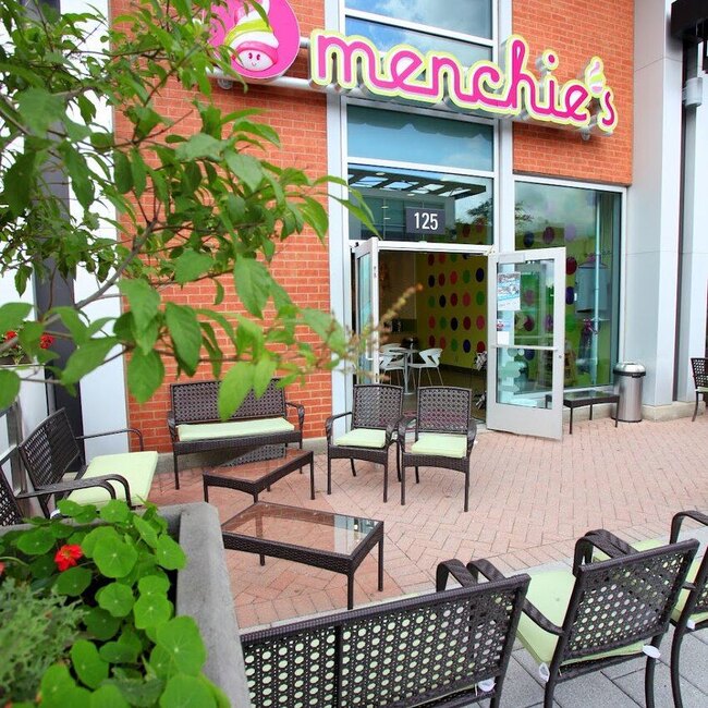 Menchie's Chomedey, Laval: Menu, Reviews & Reserve (2026)