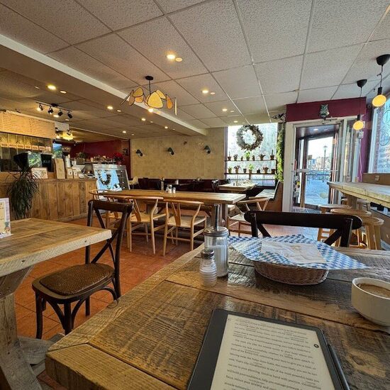 Caf&eacute; Grain d'Or - Restaurants Brunch pr&egrave;s de: H2R2N2
