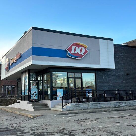 Dairy Queen - Online Ordering Restaurants in Sainte-Thérèse